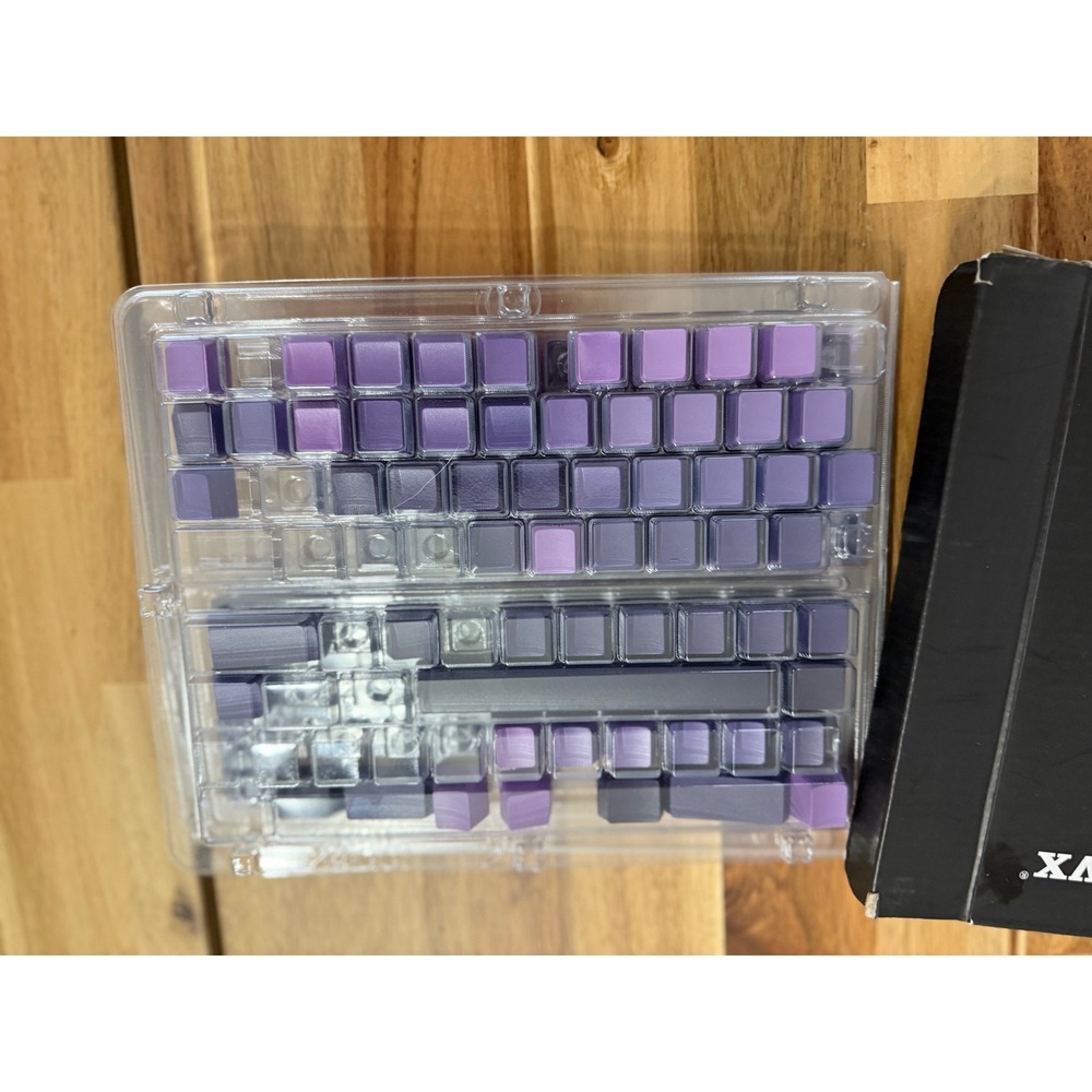 XVX Mechanical Keyboard (purple‎ gradient keycaps)